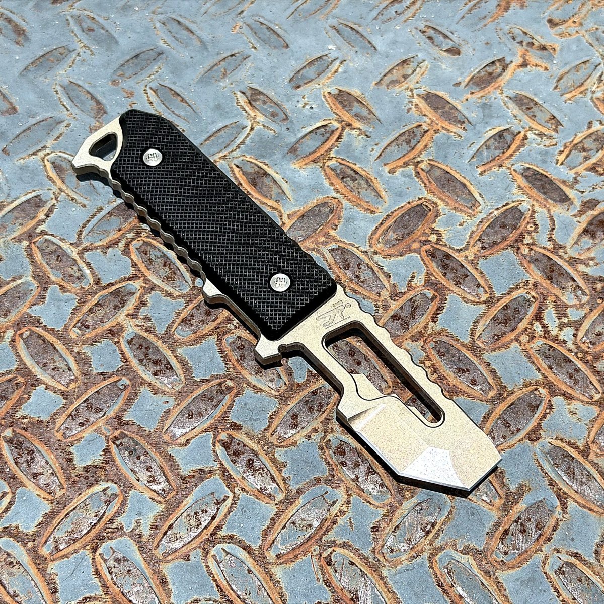 Hiker Scales - Holdfast Texture - Dauntless Manufacturing
